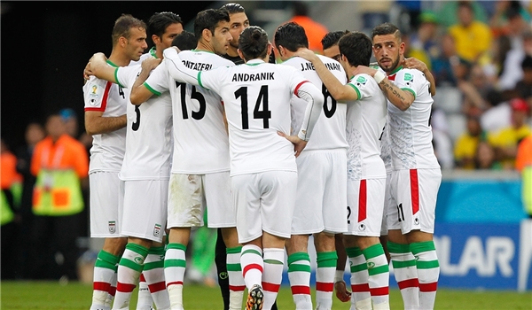 در رتبه بندی تیم های حاضر در جام جهانی 2014 ایران بالاتر از ایتالیا و انگلیس قرار گرفت.